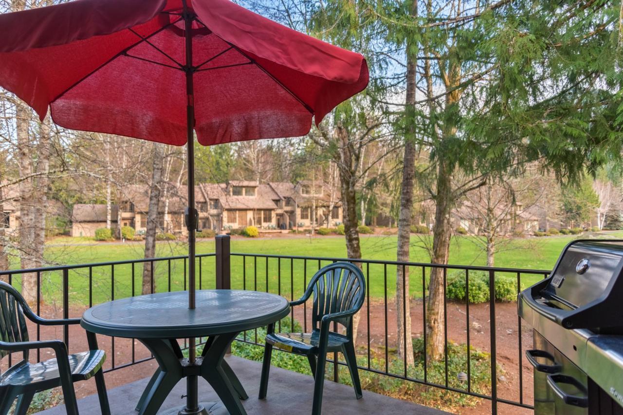 Whispering Woods Resort Welches Quarto foto